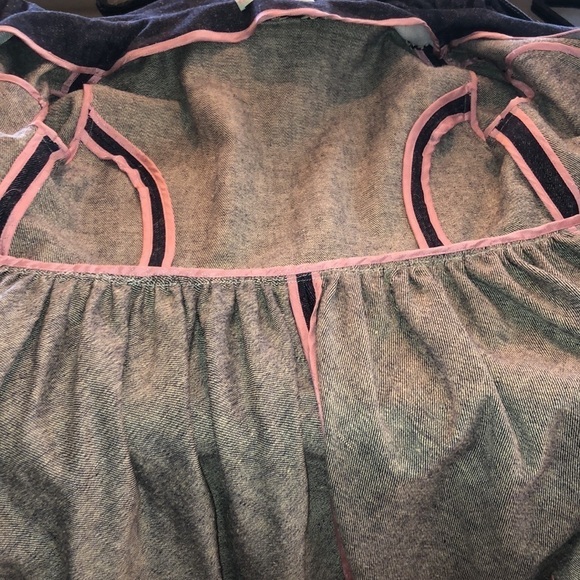 Little Red Riding Hood Cosplay Vibes Denim
Hooded Coat - Picture 13 of 14